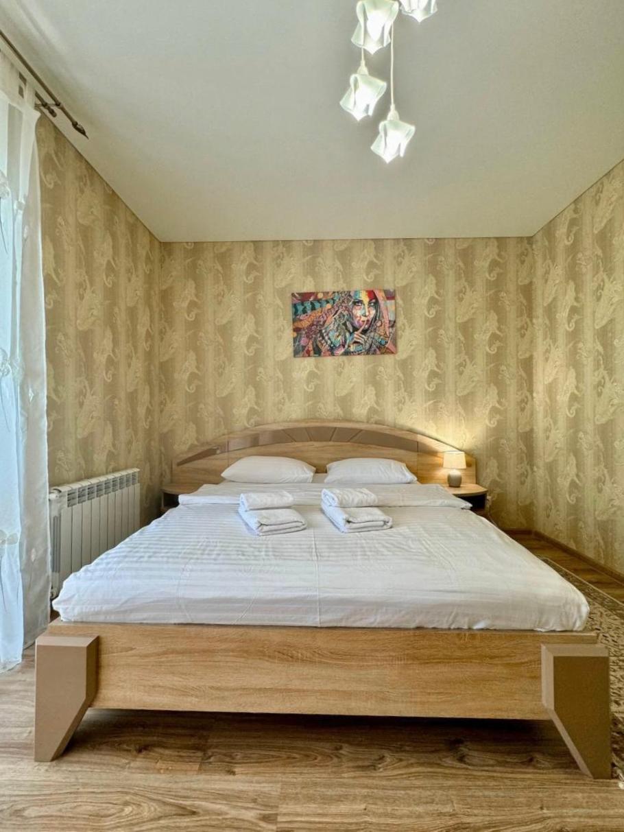 Apartpoltava Новий Будинок, В Самому Центрі 2-Окремі Кімнати, Панорамний Балкон Buitenkant foto