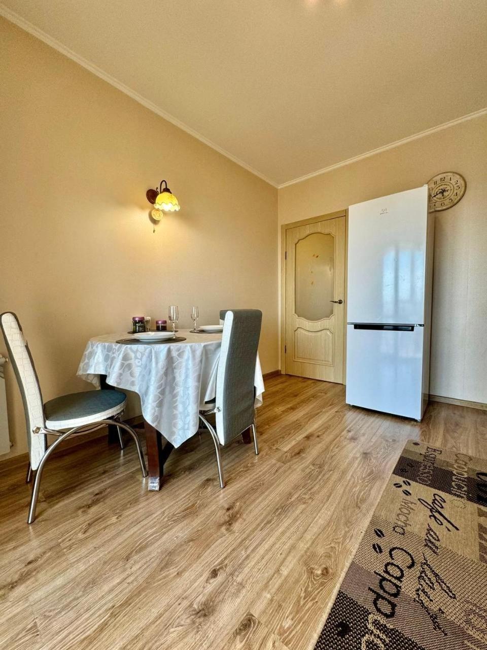 Apartpoltava Новий Будинок, В Самому Центрі 2-Окремі Кімнати, Панорамний Балкон Buitenkant foto