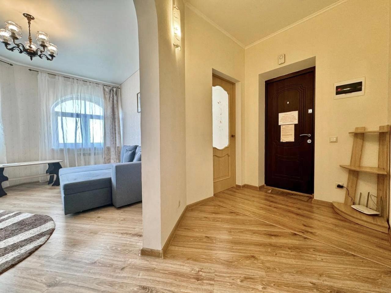 Apartpoltava Новий Будинок, В Самому Центрі 2-Окремі Кімнати, Панорамний Балкон Buitenkant foto